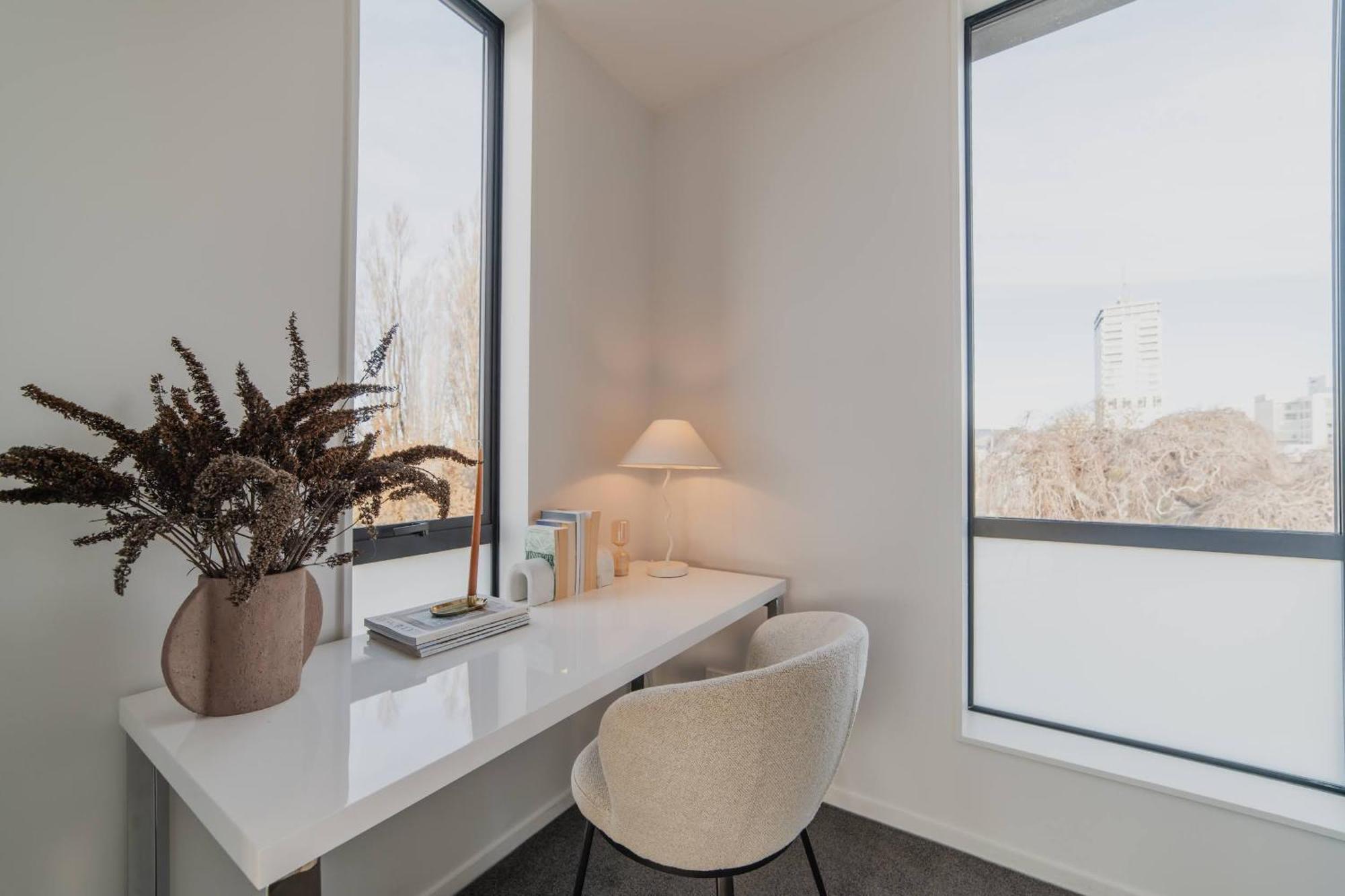 Chic And Contemporary Living At Cambridge Terrace Villa Christchurch Luaran gambar