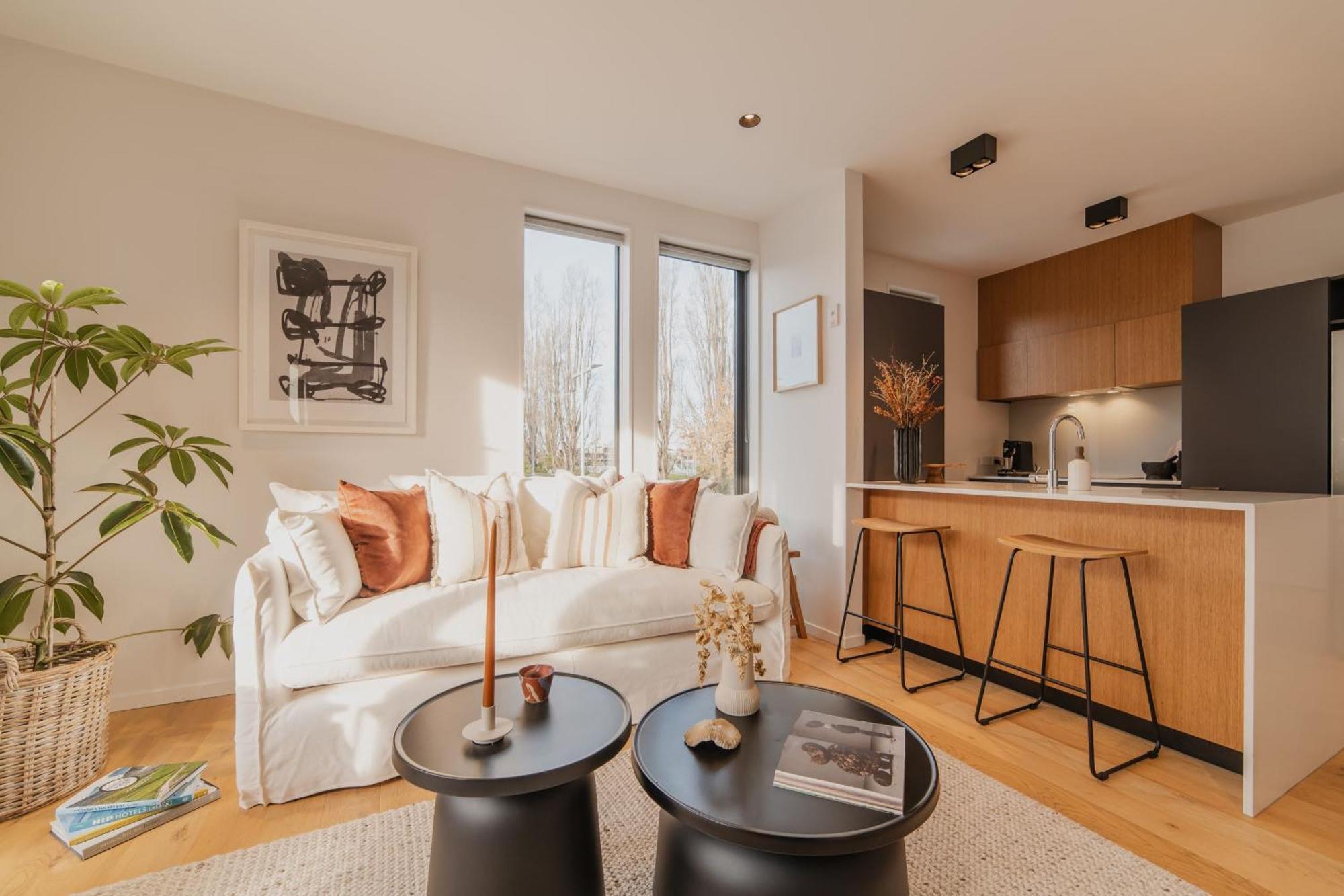 Chic And Contemporary Living At Cambridge Terrace Villa Christchurch Luaran gambar