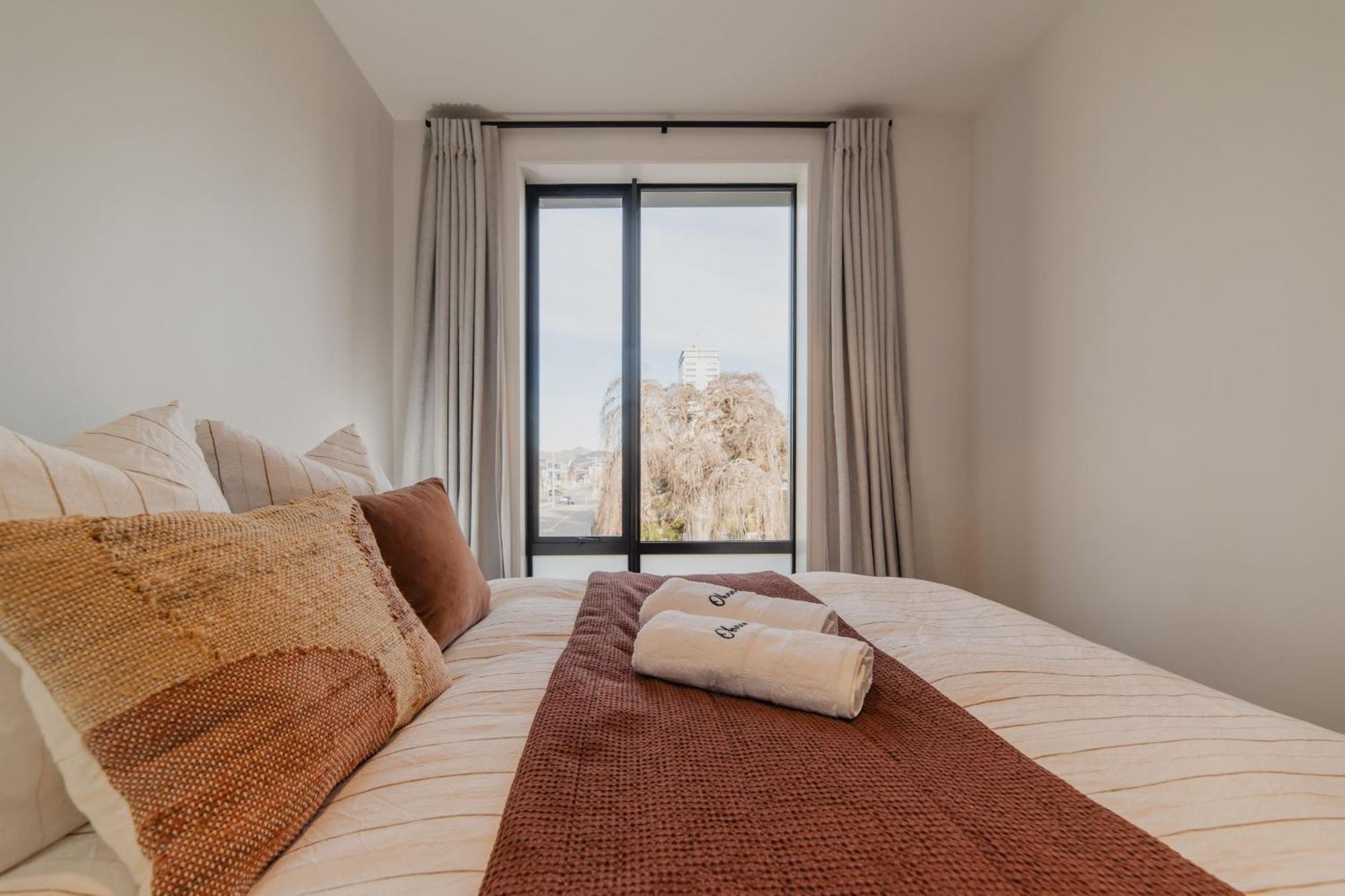 Chic And Contemporary Living At Cambridge Terrace Villa Christchurch Luaran gambar